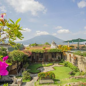 Hotel Posada De Don Rodrigo Antigua